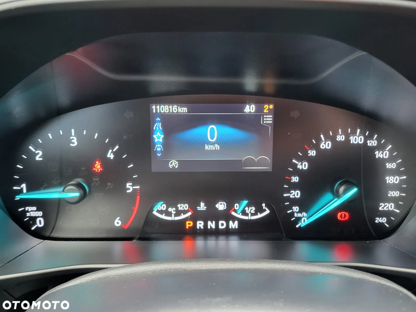 Ford Focus 2.0 EcoBlue ST-Line - 24