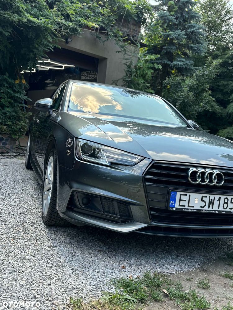 Audi A4 Limousine 1.4 TFSI Sport S tronic - 1