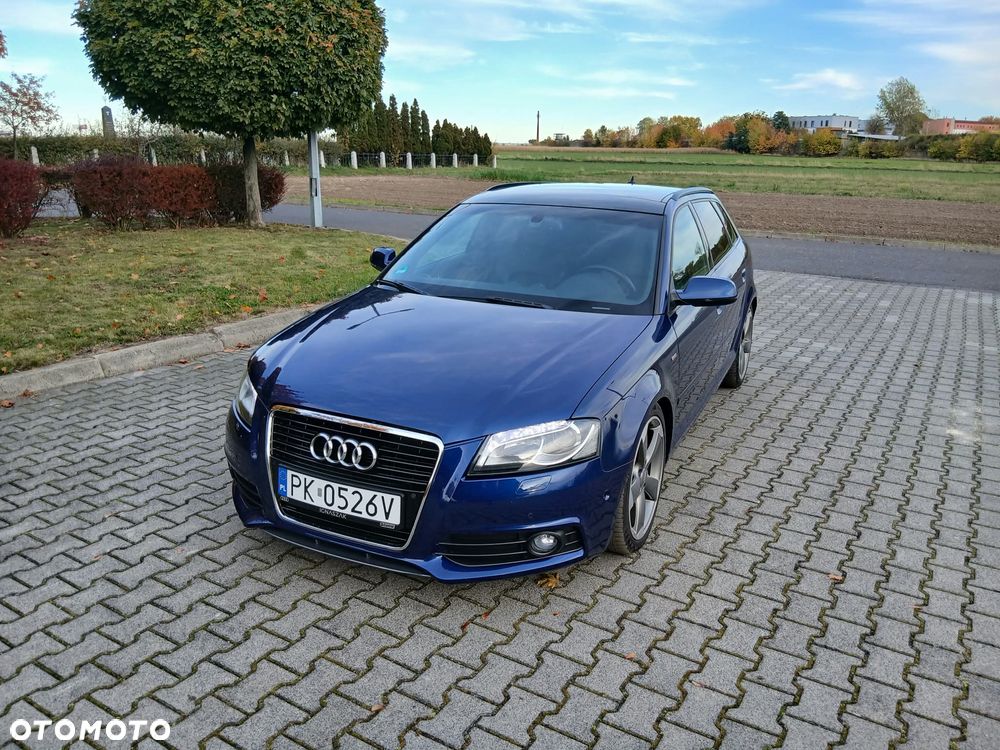 Audi A3 Sportback 2010 photo 3