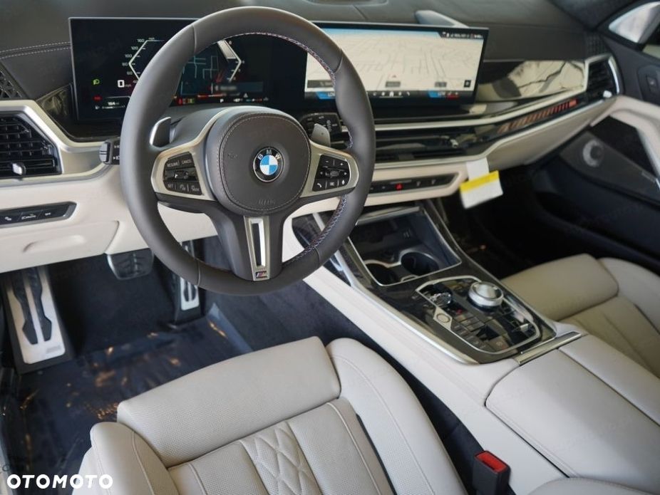 BMW X7 - 11