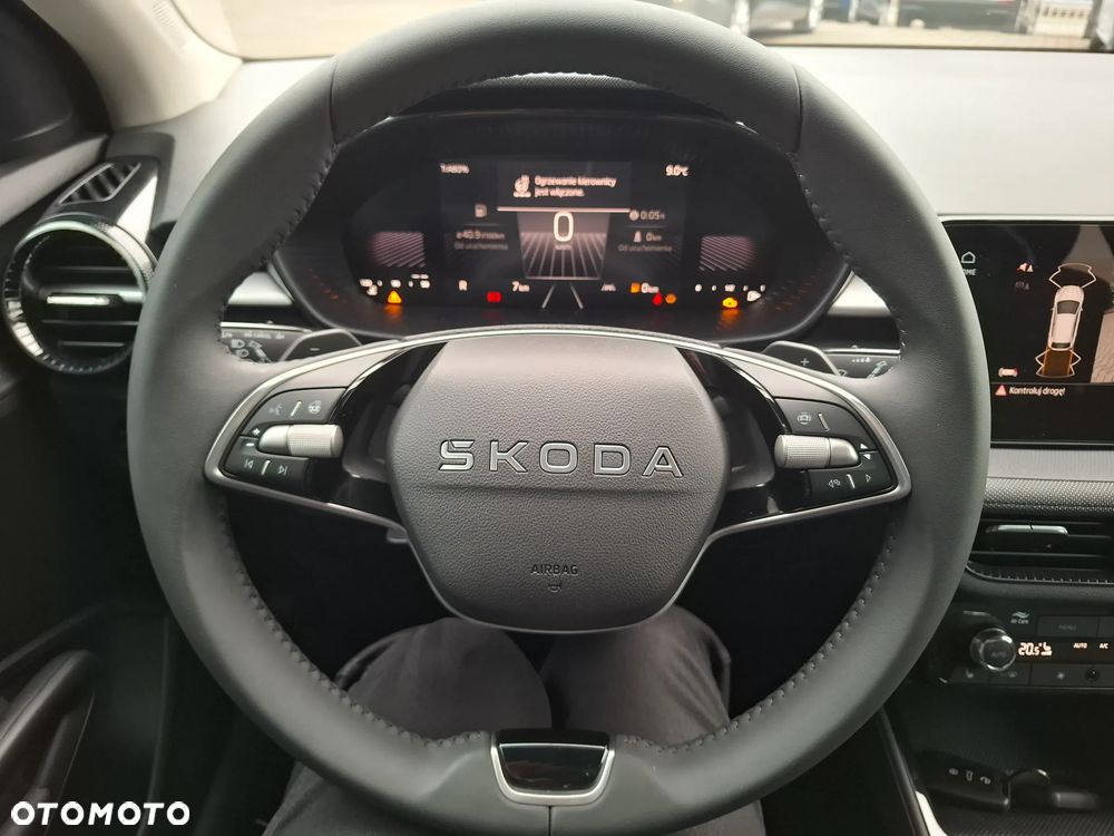 Skoda Fabia 1.0 TSI Drive DSG - 14