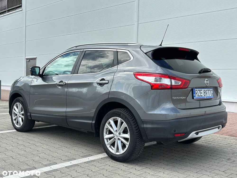 Nissan Qashqai 1.2 DIG-T Tekna EU6 - 5