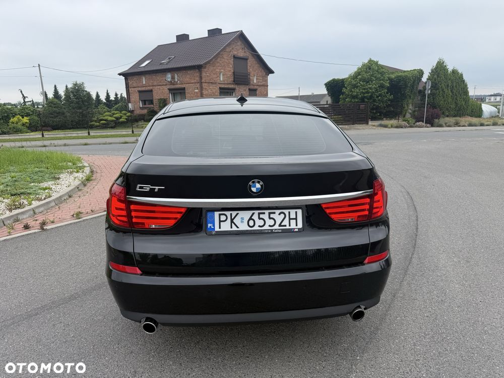 BMW 5GT - 3