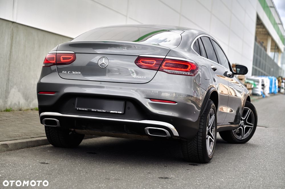 Mercedes-Benz GLC - 4