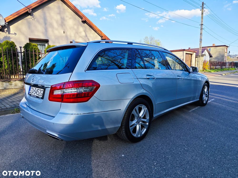 Mercedes-Benz Klasa E 200 CGI BlueEffICIENCY Avantgarde - 13