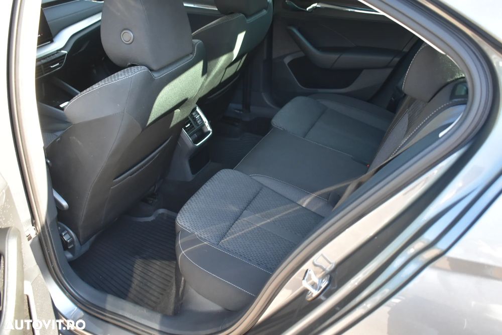 Skoda Octavia 1.5 TSI DSG Mild Hybrid Style - 17