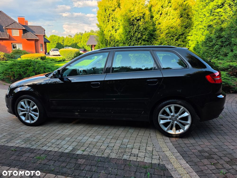 Audi A3 Sportback 1.6 Ambition - 4