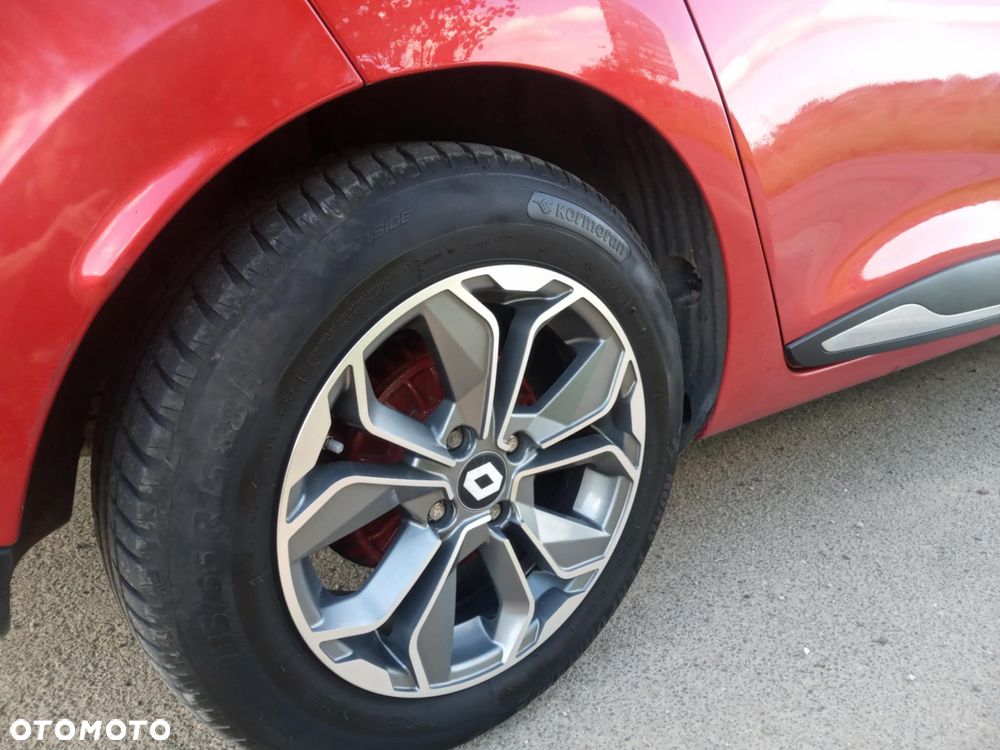 Renault Clio 1.2 16V Limited Plus - 10