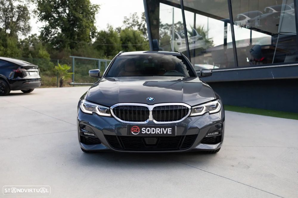 BMW 320 e Aut. M Sport - 4