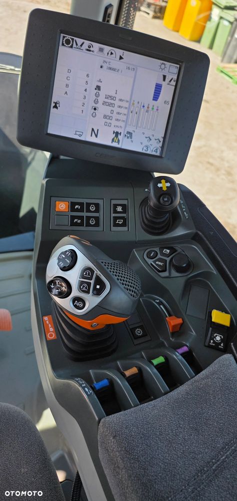 Claas Arion 650 Cebis - 17
