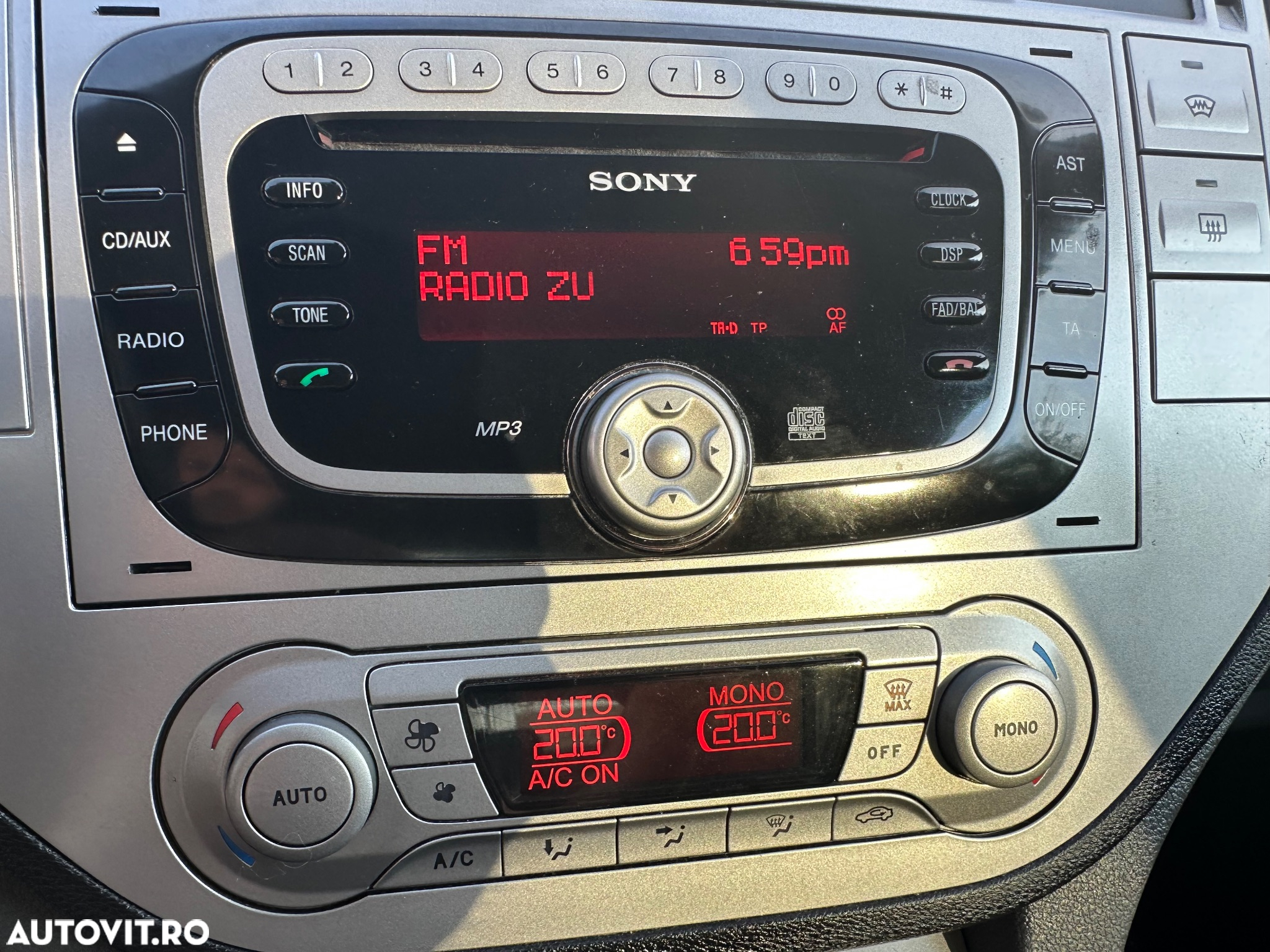 Ford Kuga 2.0L TDCi DPF Titanium - 10