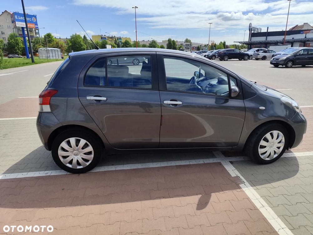 Toyota Yaris 1.4 D-4D Life - 8