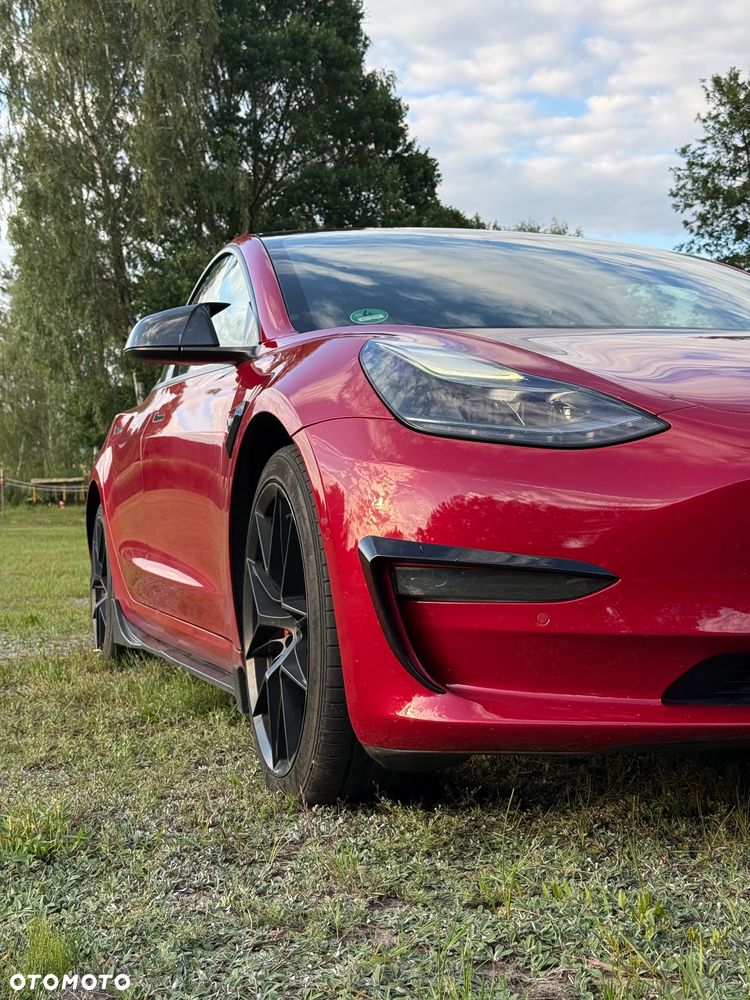 Tesla Model 3 - 6