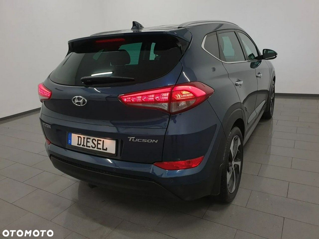 Hyundai Tucson 1.7 CRDI BlueDrive Style 2WD DCT - 33
