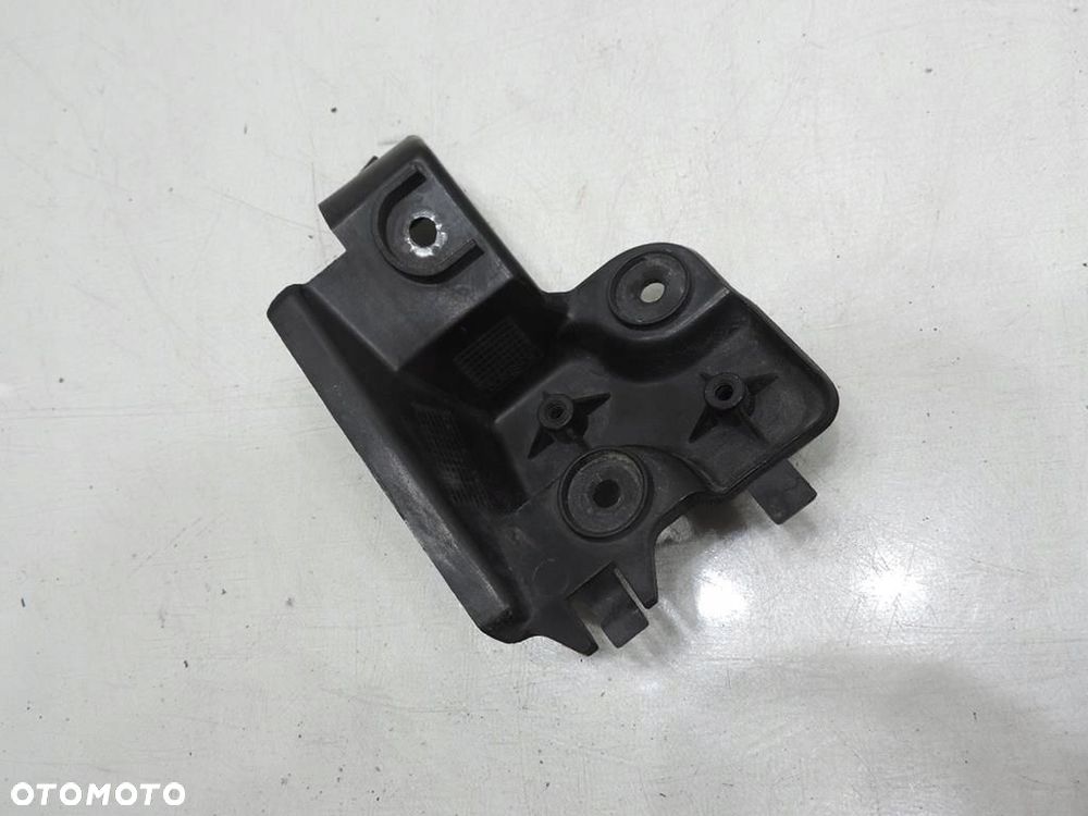 ŚLIZG MOCOWANIE LAMPY PRAWY TYŁ AUDI A6 C6 AVANT - 4