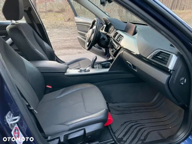 BMW Seria 3 320d Advantage sport - 9