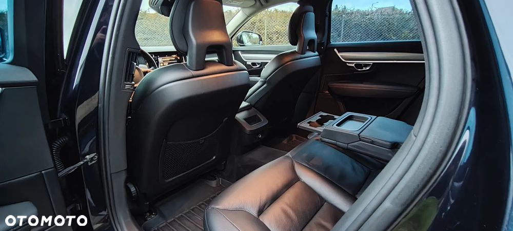 Volvo V90 D4 Geartronic Momentum - 11
