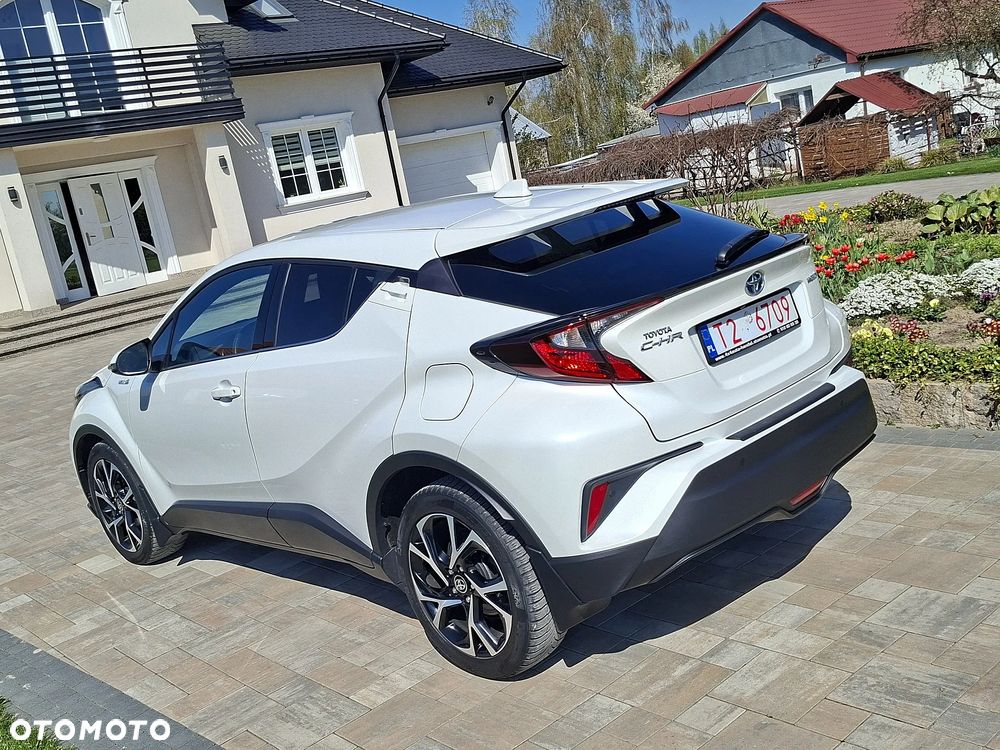 Toyota C-HR - 4