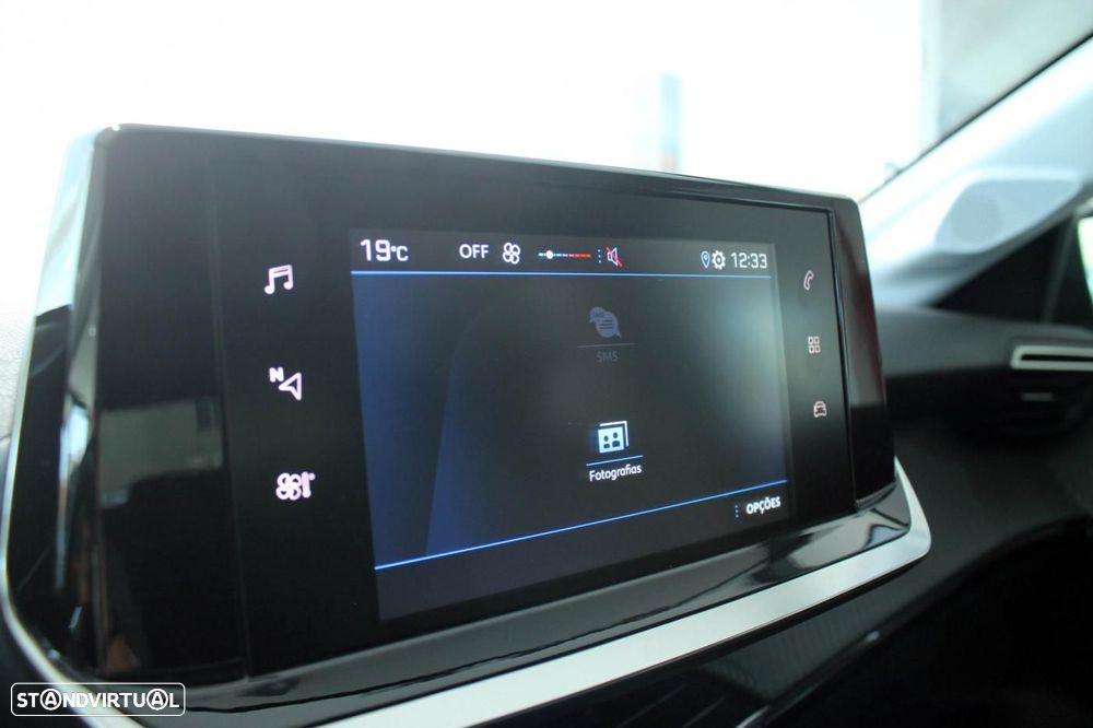 Peugeot 208 1.2 PureTech Active - 21