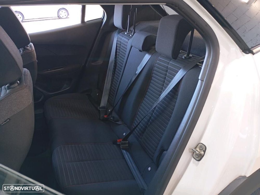 Peugeot 2008 1.5 BlueHDi Active Pack - 11