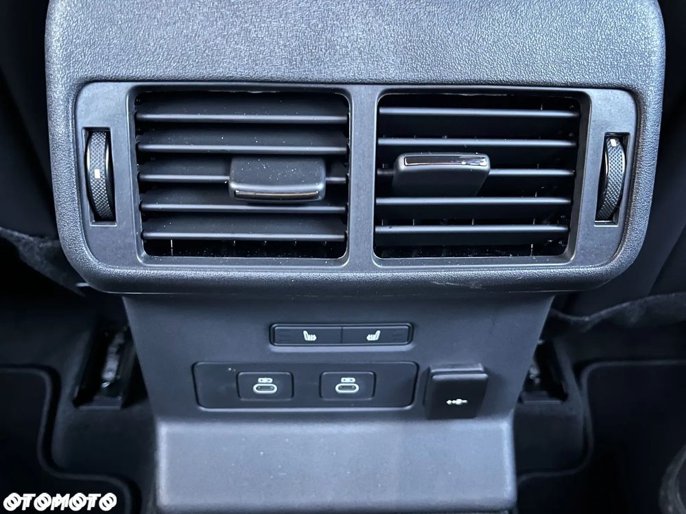 Land Rover Range Rover Velar D200 Dynamic SE - 7