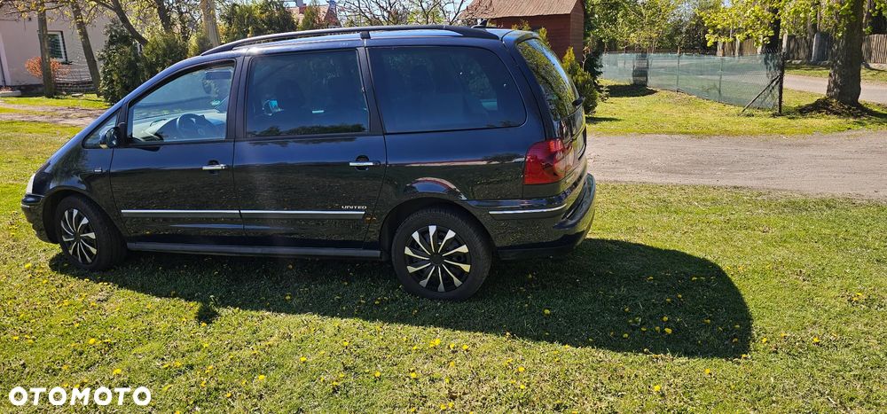 Volkswagen Sharan 2.0 TDI DPF BlueMotion United II - 9