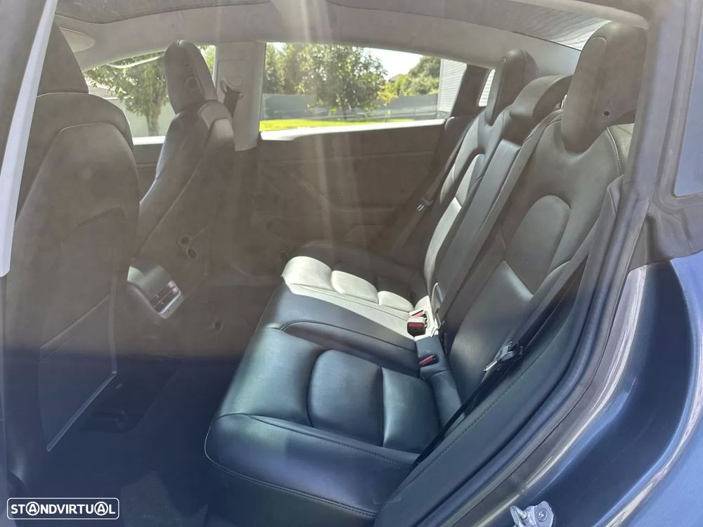Tesla Model 3 Standard Range Plus RWD - 54