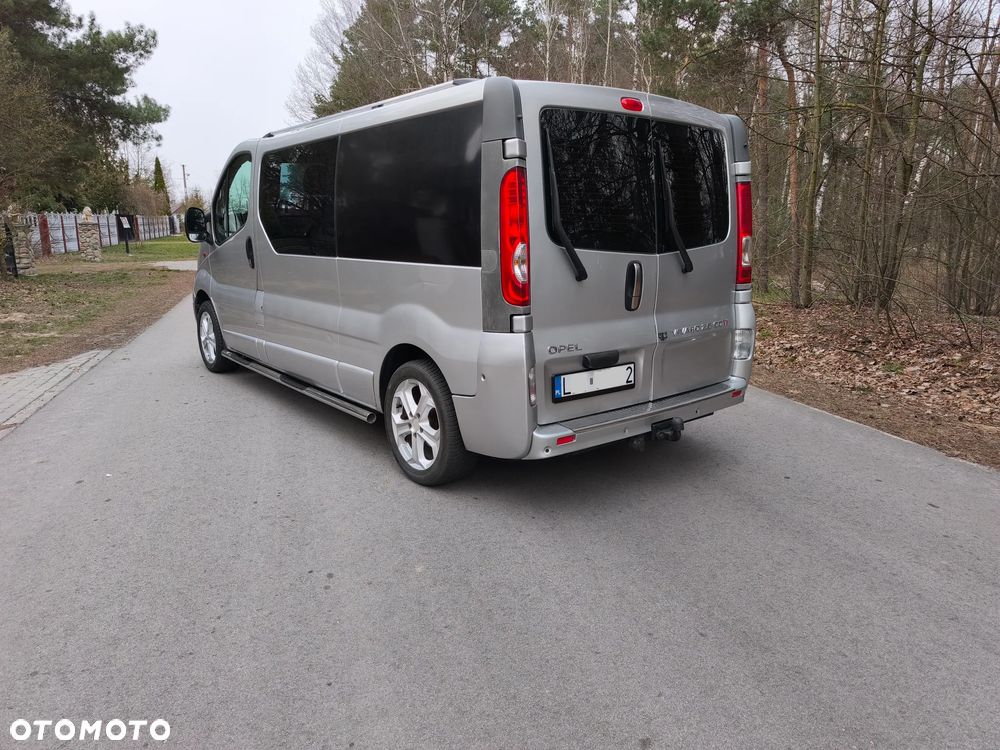 Opel Vivaro - 7