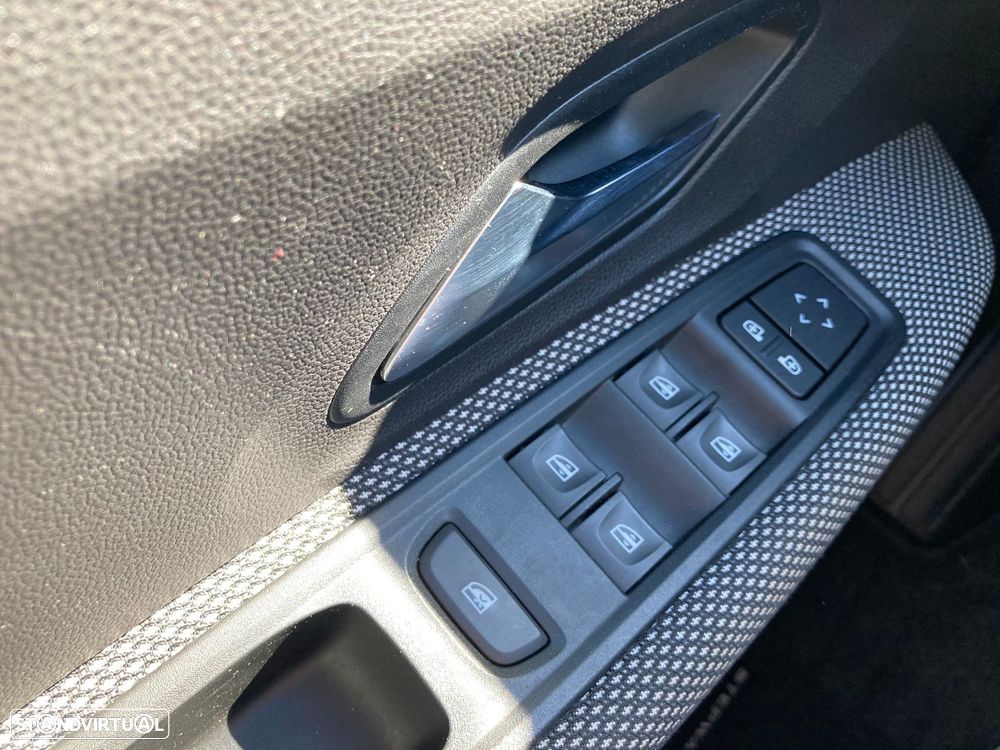 Dacia Sandero 1.0 TCe Comfort - 23