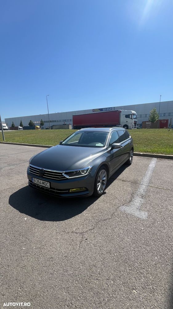 Volkswagen Passat 2.0 TDI DSG Comfortline - 9