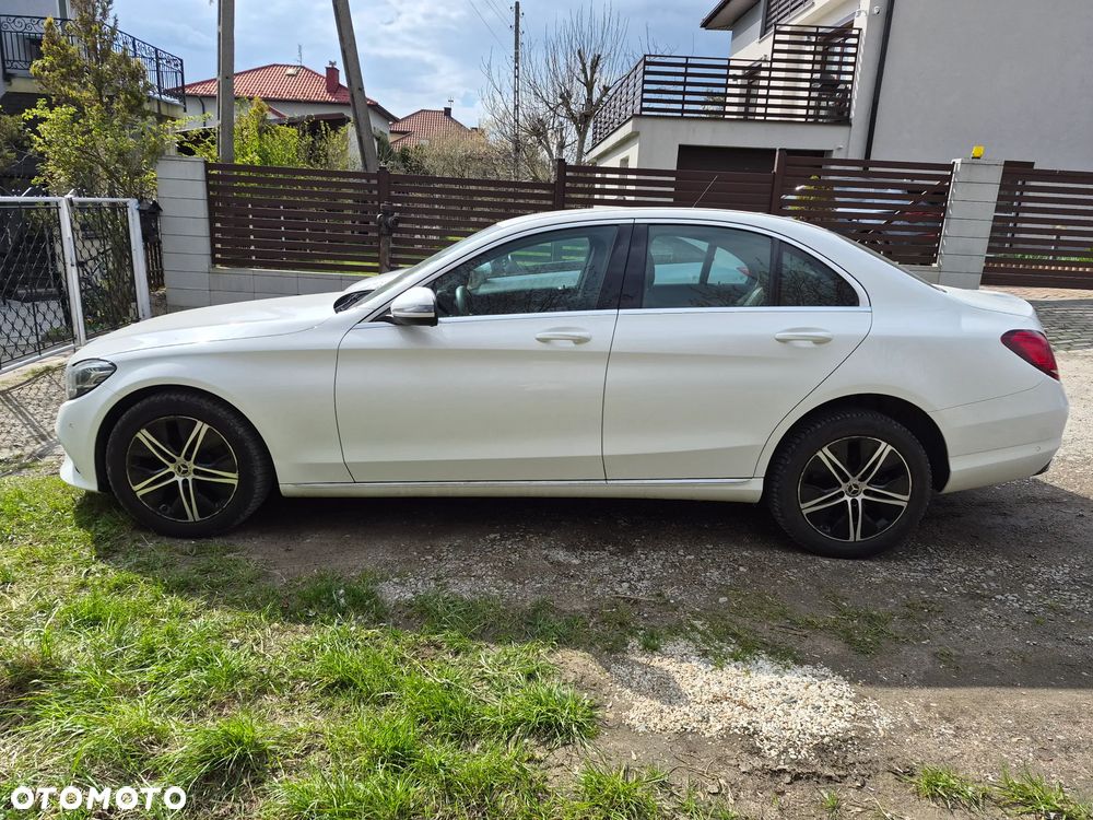 Mercedes-Benz Klasa C 160 Business Edition 9G-TRONIC - 4