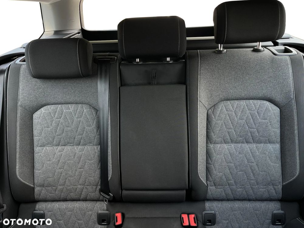 Volkswagen Passat 1.5 TSI EVO Business DSG - 26