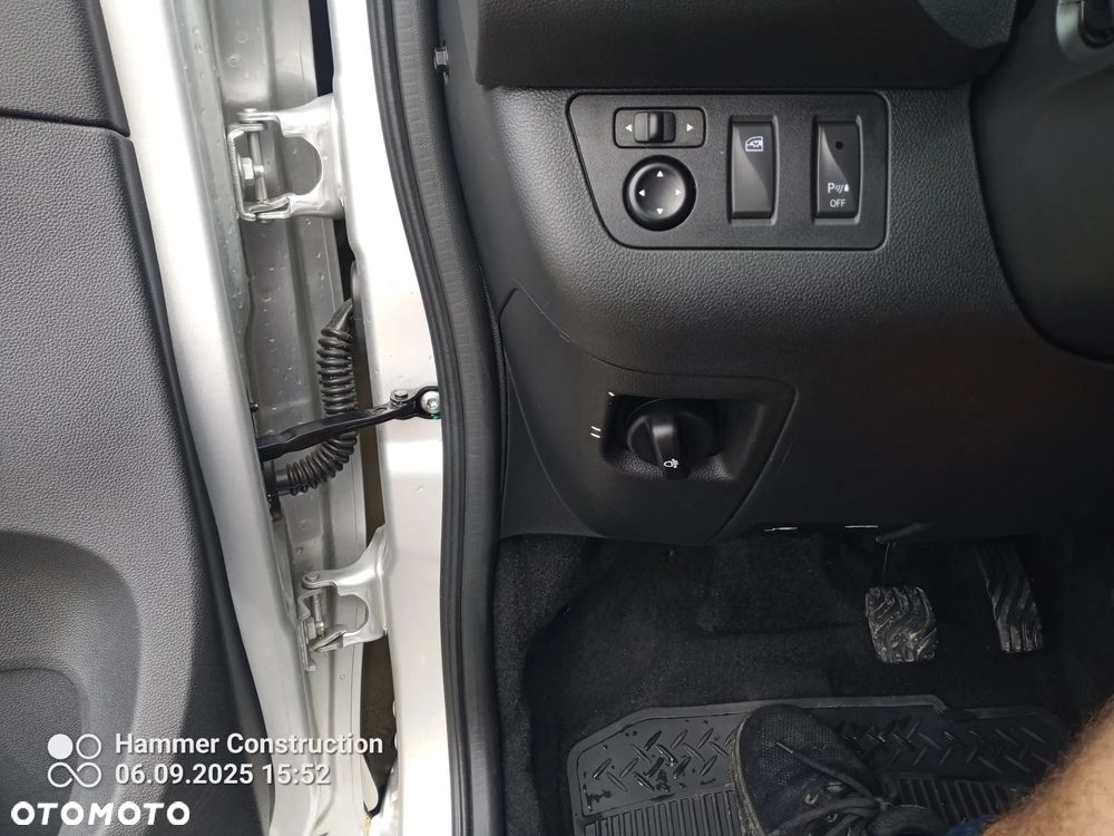 Dacia Spring Comfort Plus - 12