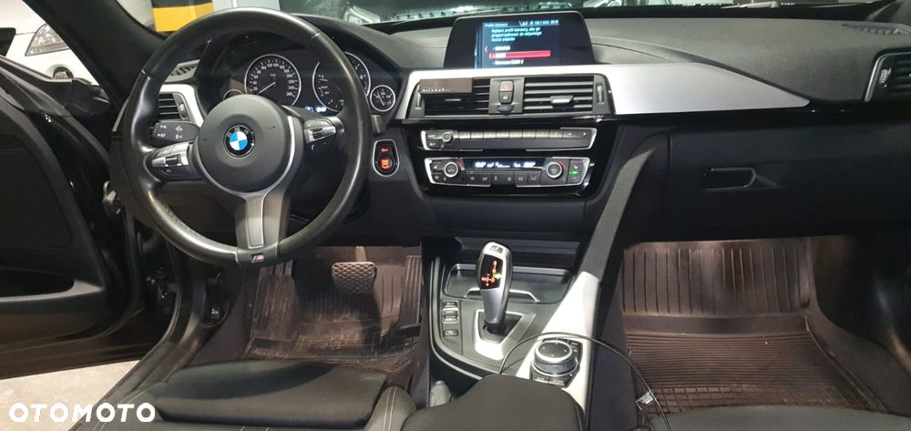 BMW Seria 3 320i xDrive - 6