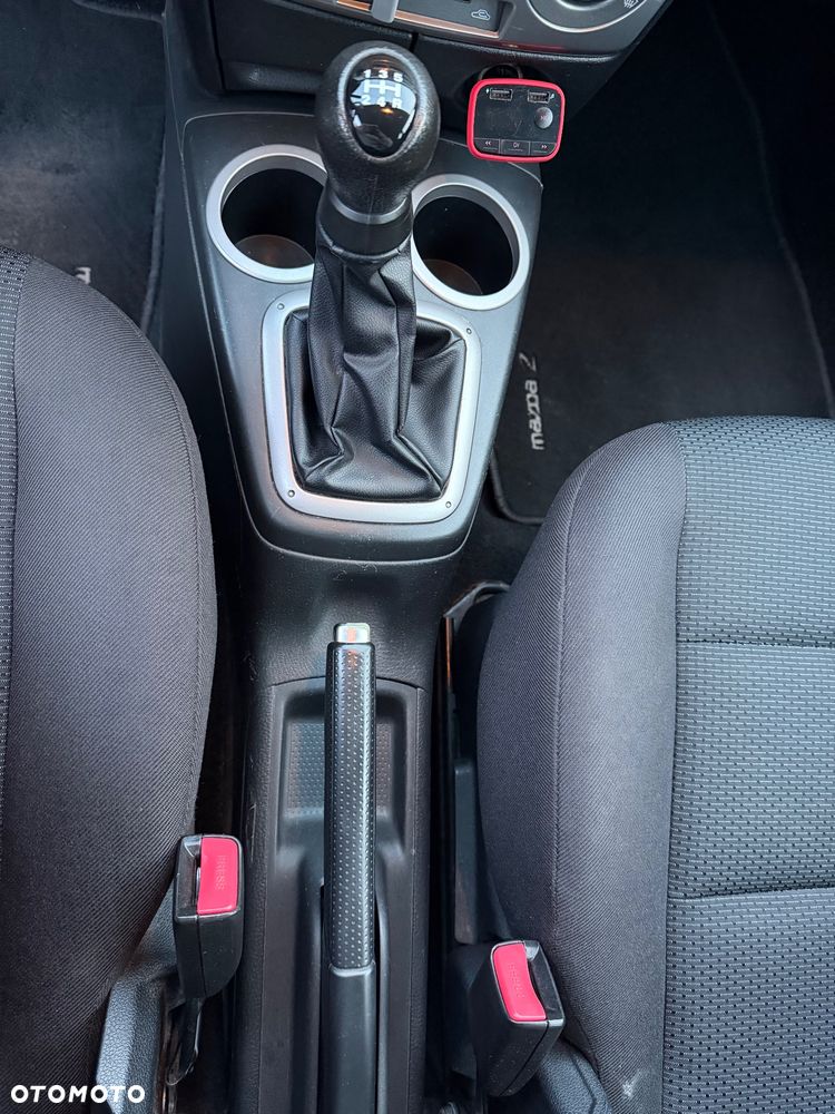 Mazda 2 - 12