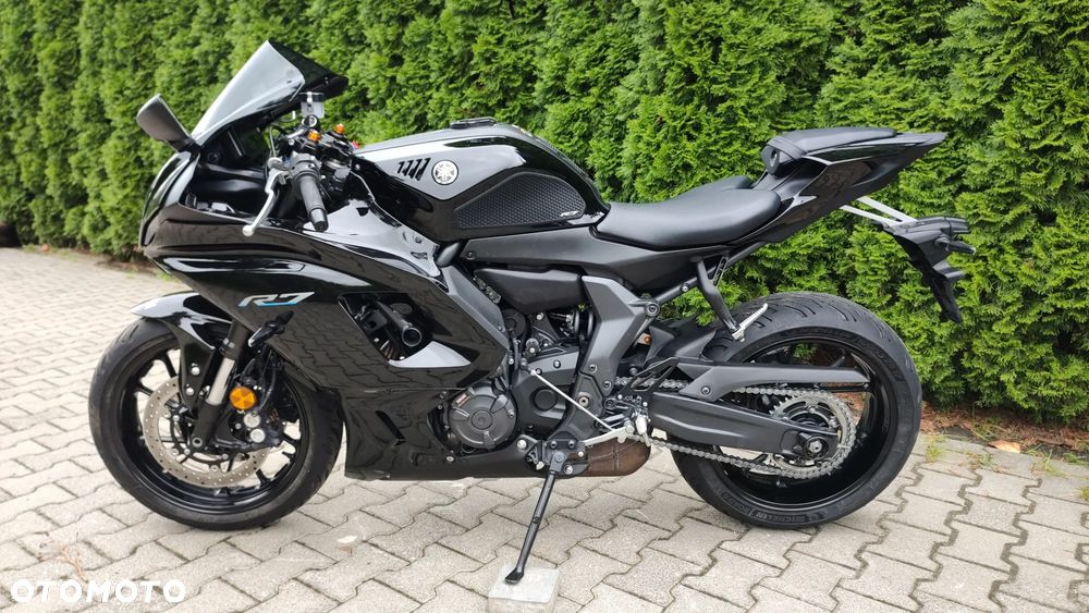 Yamaha R7 - 4