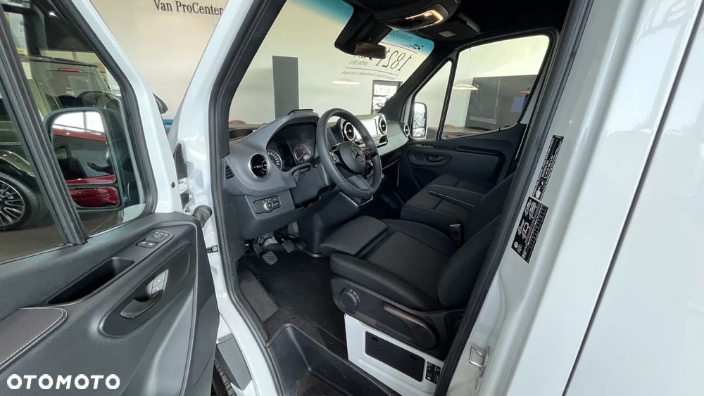 Mercedes-Benz Sprinter 317 CDI Brygadówka 7 osobowa - 7