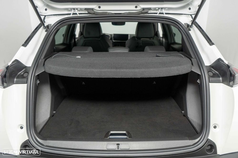Peugeot 2008 1.2 PureTech GT Pack EAT8 - 19