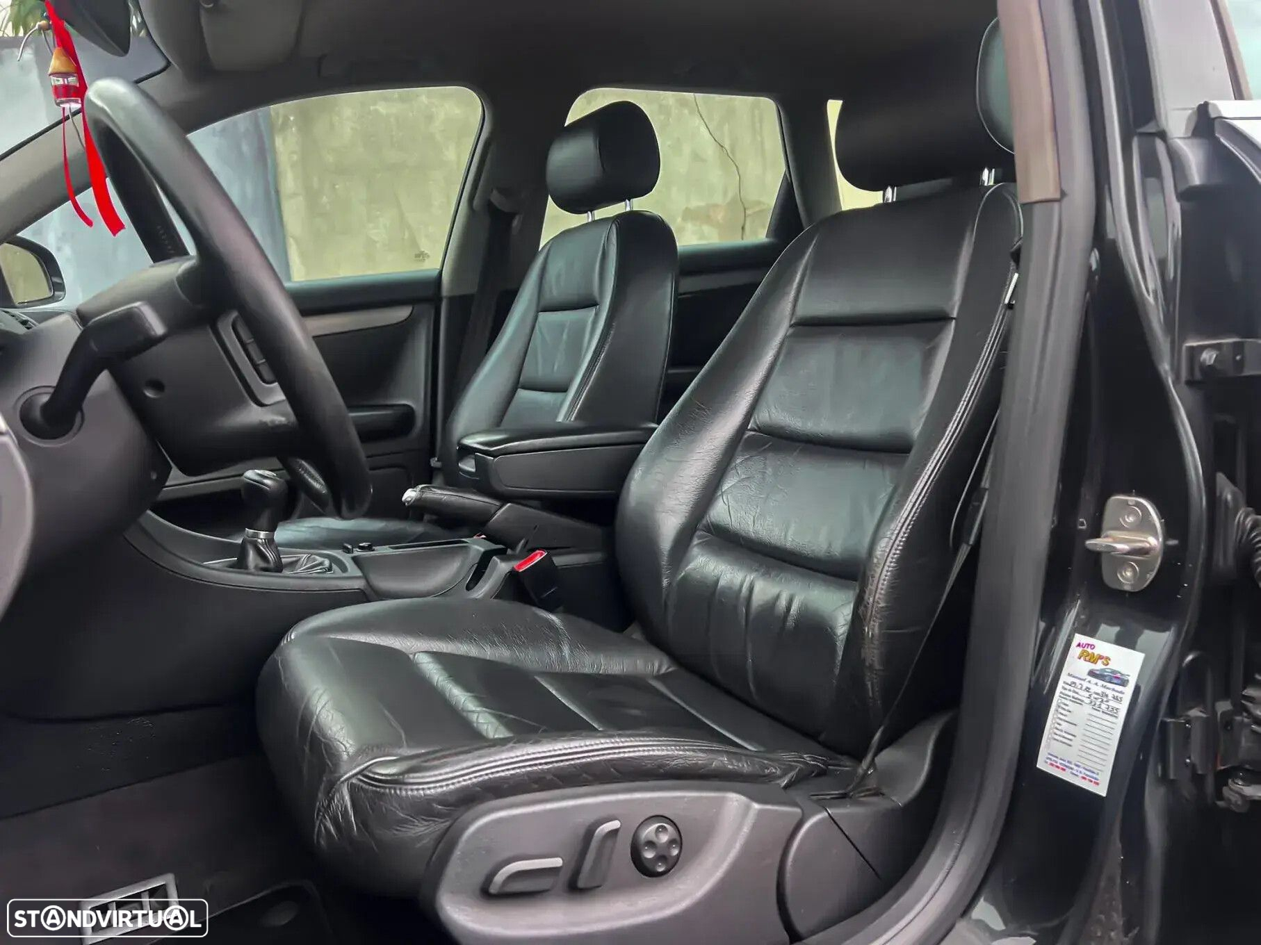 Audi A4 Avant - 8