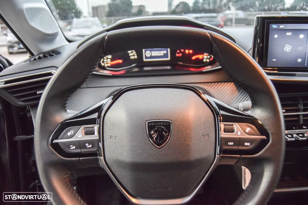 Peugeot 208 1.2 PureTech Active Pack - 9