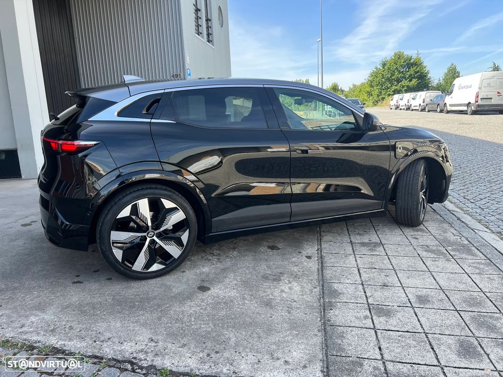 Renault Mégane E-Tech 220 Comfort Range Iconic - 24