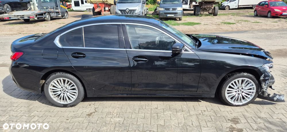 BMW Seria 3 320d xDrive Luxury Line - 4