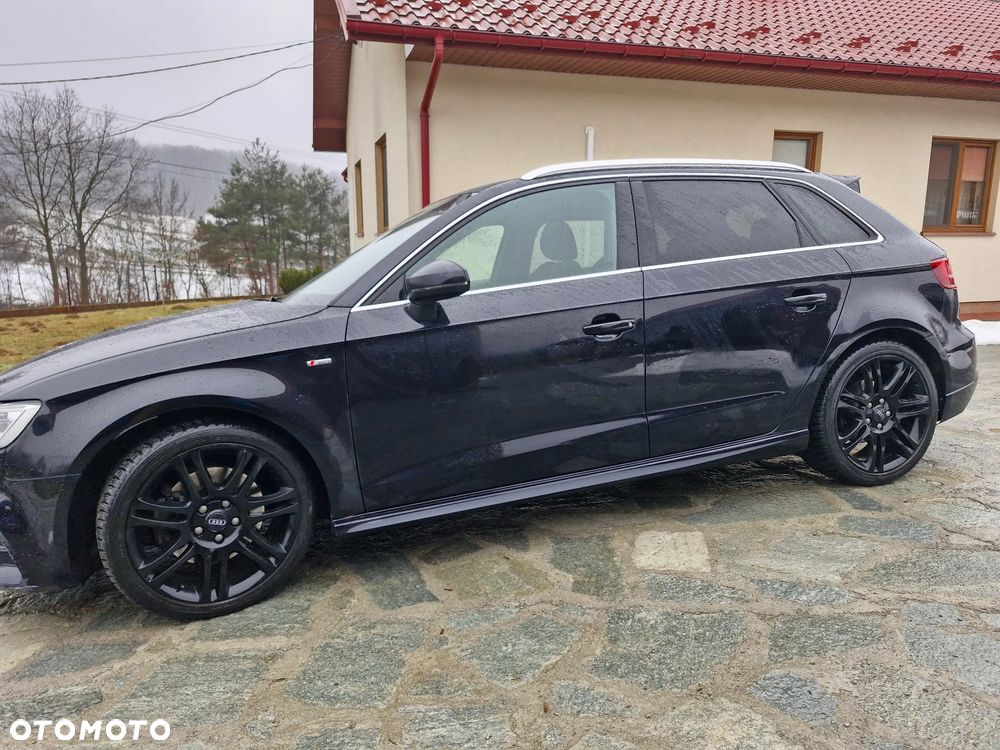 Audi A3 Sportback 2.0 TDI (clean diesel) quattro S tronic S line Sportpaket - 10
