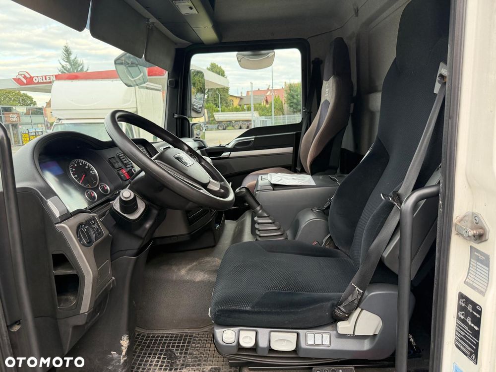 MAN TGL 12.220 - 6