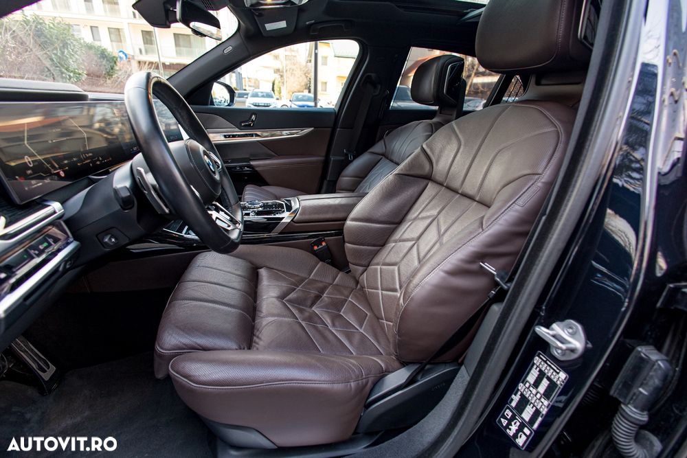 BMW Seria 7 - 25