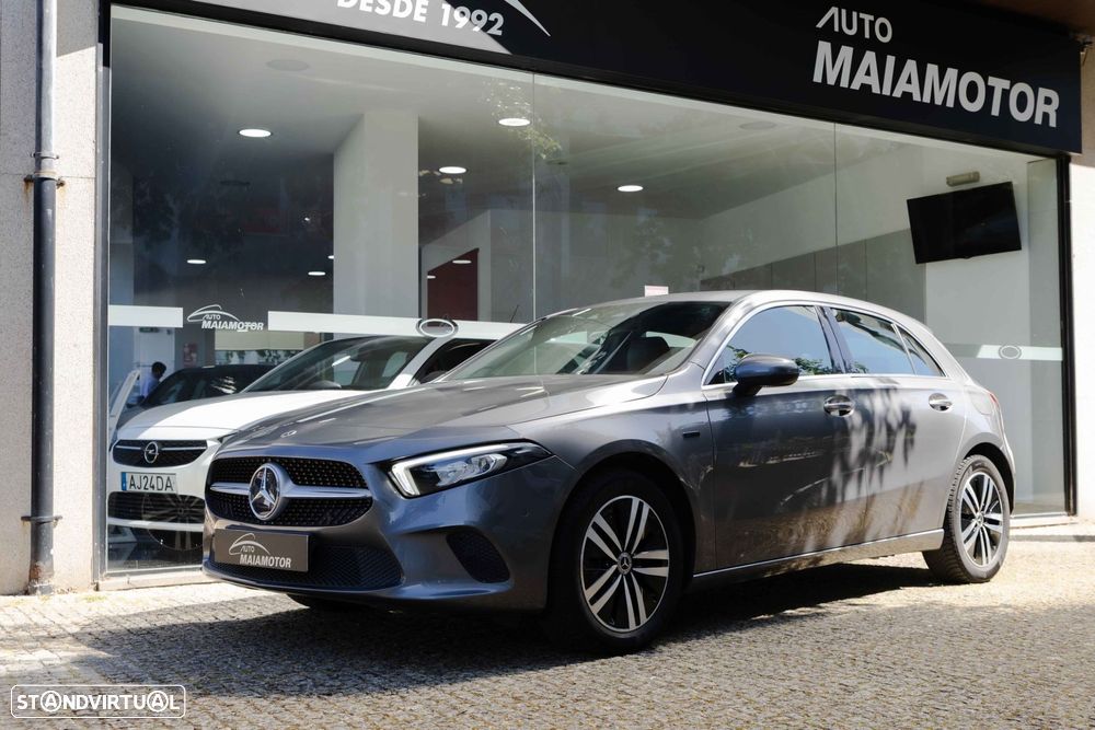 Mercedes-Benz A 250 e Progressive - 2