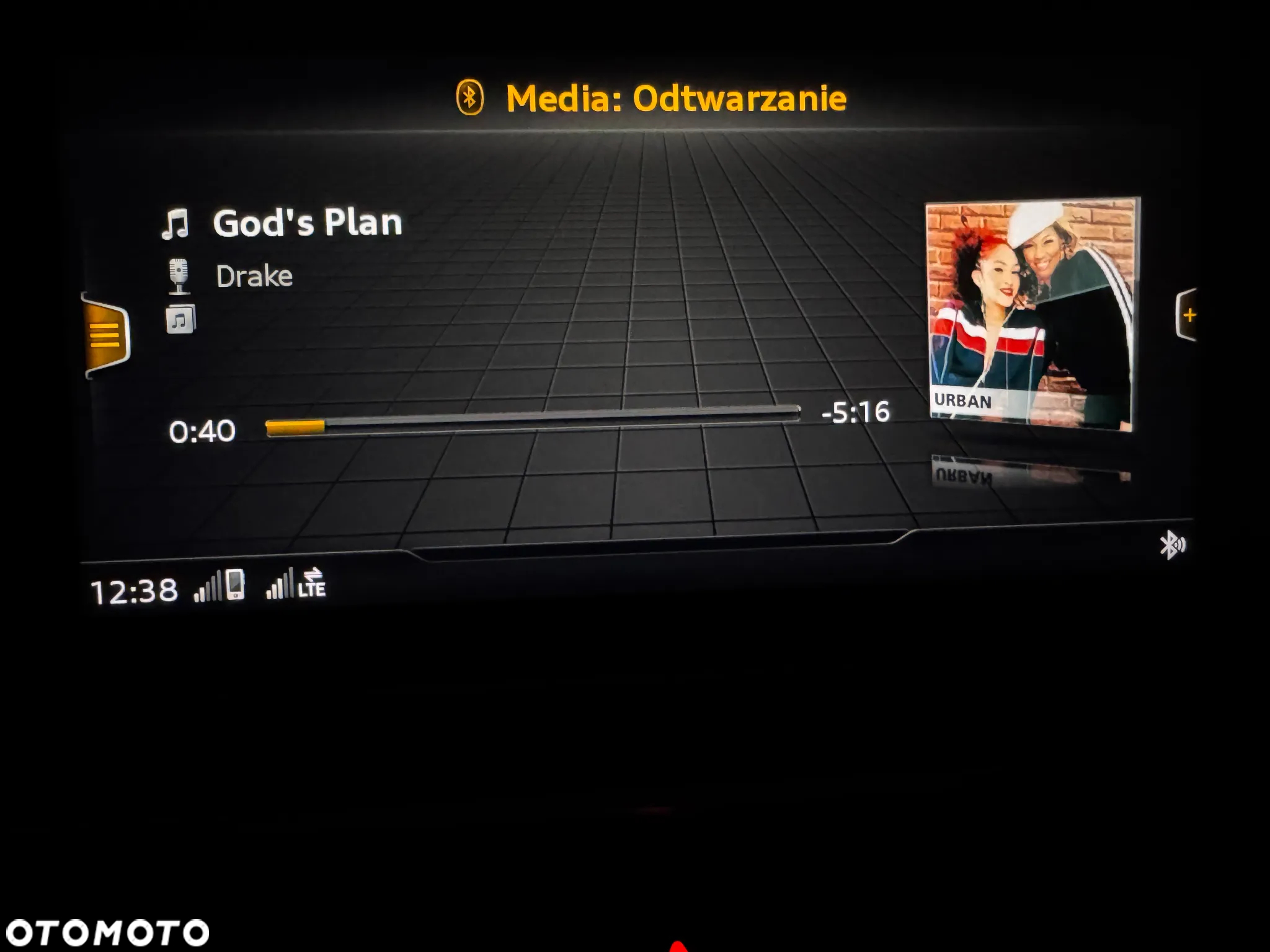 Audi A4 Avant 40 TDI quattro S tronic S line - 25