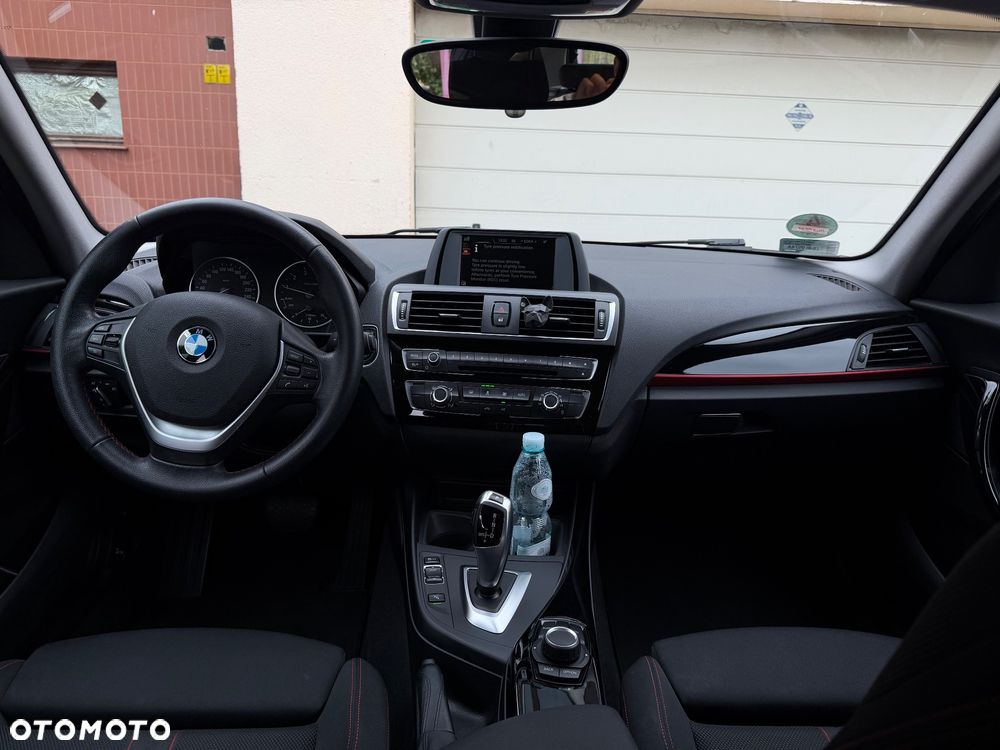 BMW Seria 1 118i Sport Line - 10