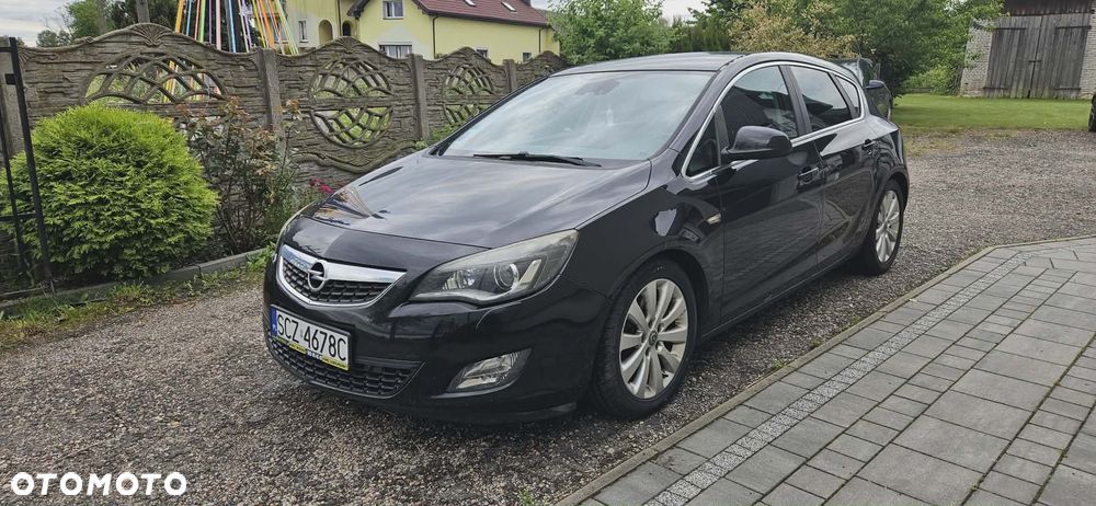 Opel Astra 1.6 T Cosmo - 1