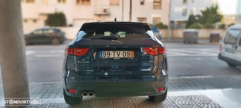 Jaguar F-Pace 2.0 i4D R-Sport Aut. - 10